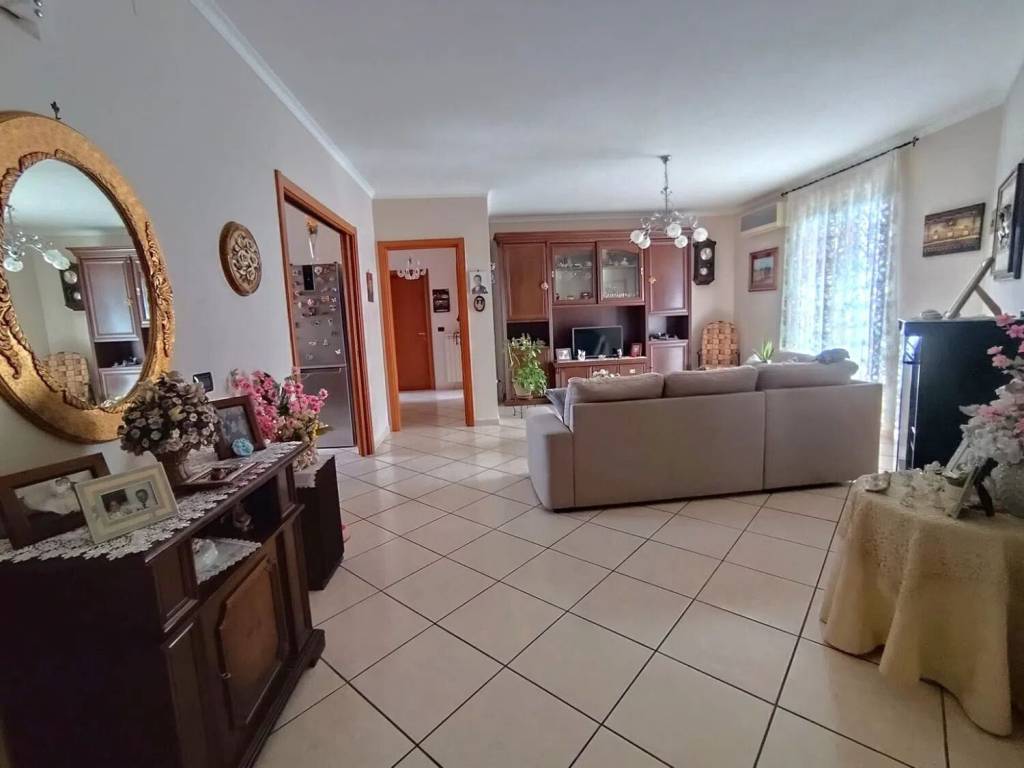 Appartamento a Macerata campania in Via Giuseppe Verdi, 5 - Foto 4