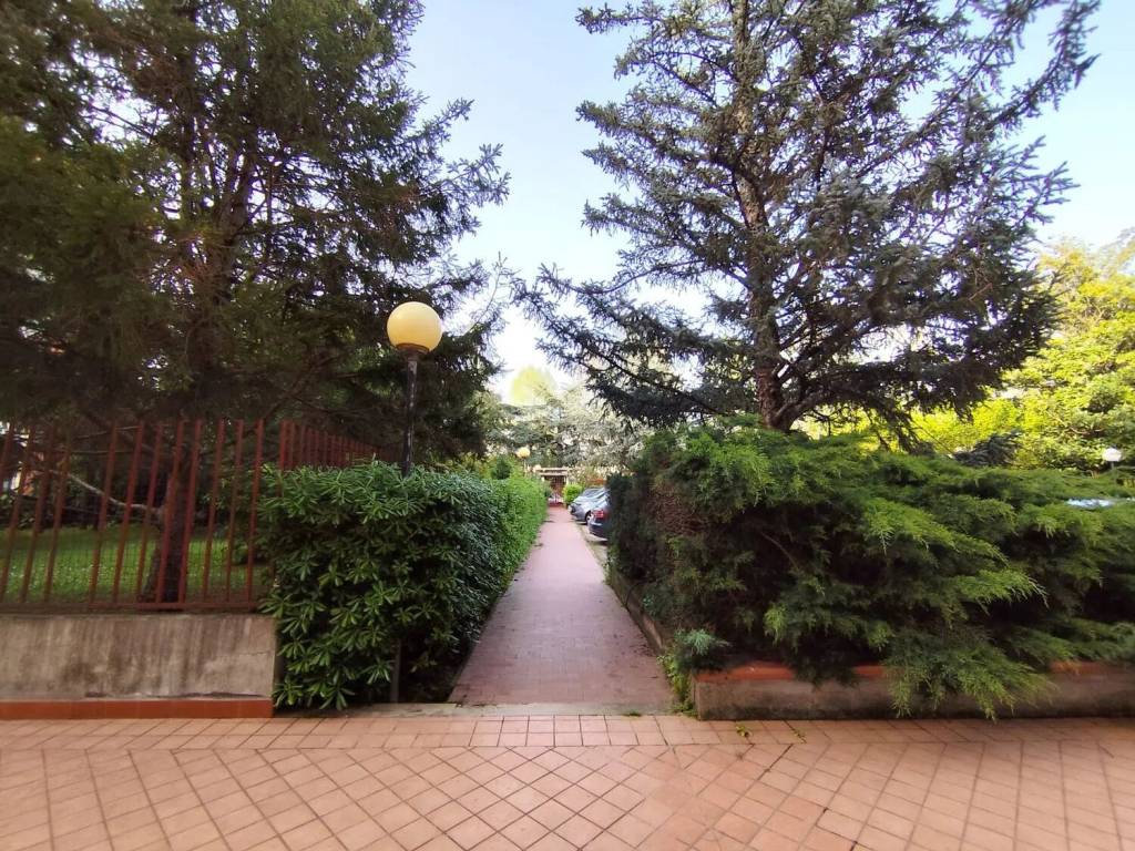 Appartamento a Caserta in Viale Degli Aranci, 22 - Foto 3