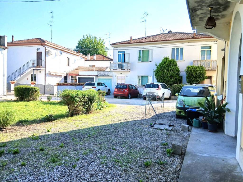 Appartamento a Ferrara in via chiesa - Foto 4