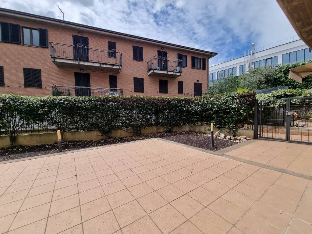 Appartamento a Corridonia in Via Lorenzo Lotto - Foto 2
