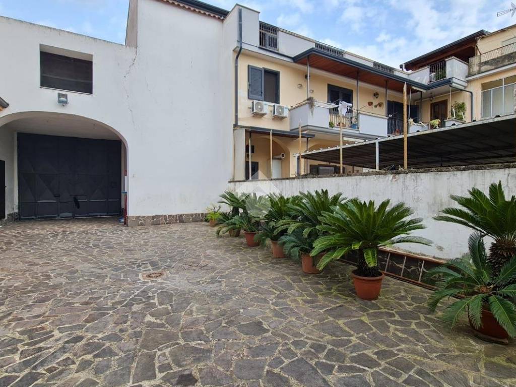 Casa indipendente a Casapulla in Via Armando Diaz, 12 - Foto 4