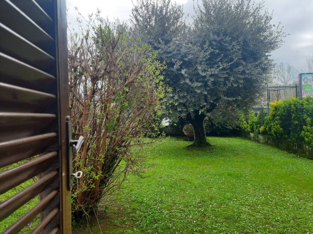 Villa a Lucca in Via della Santissima Annunziata, 361 - Foto 3