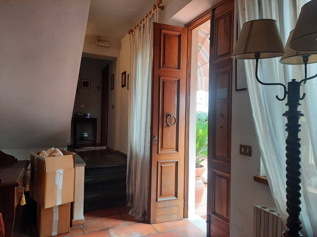 Villa a Lucca in Via della Santissima Annunziata, 361 - Foto 4