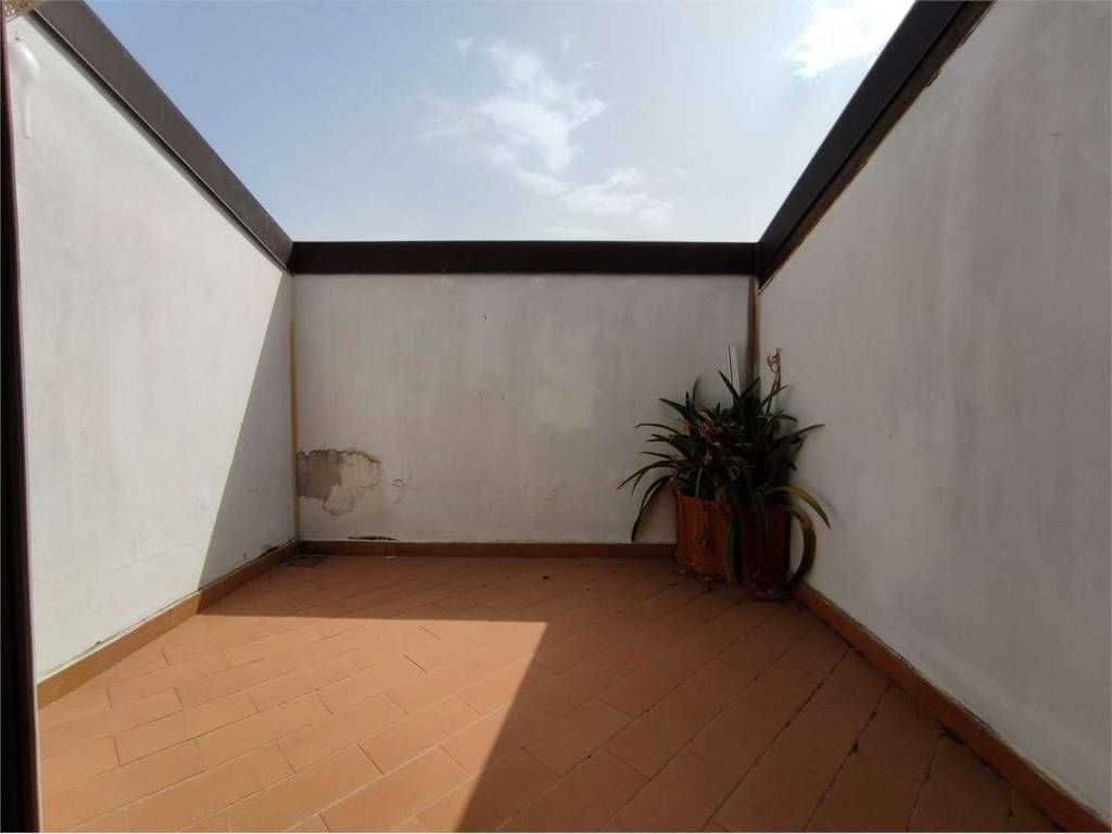 Appartamento a Lucca in Via della Maulina, 1974 - Foto 5