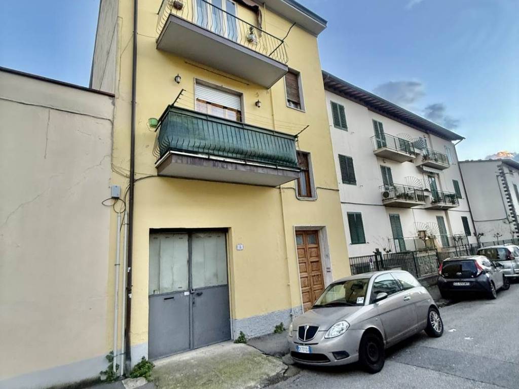 Appartamento a Prato in via toccafondi , 5 - Foto 3