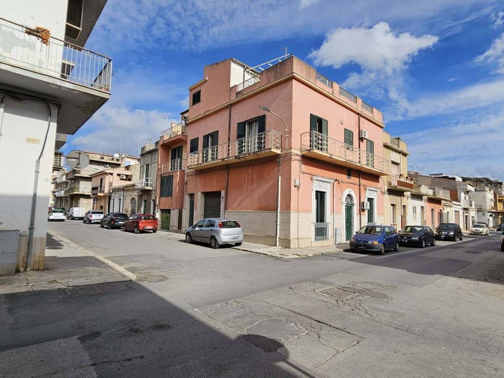 Casa indipendente a Vittoria in Via Torino - Foto 2