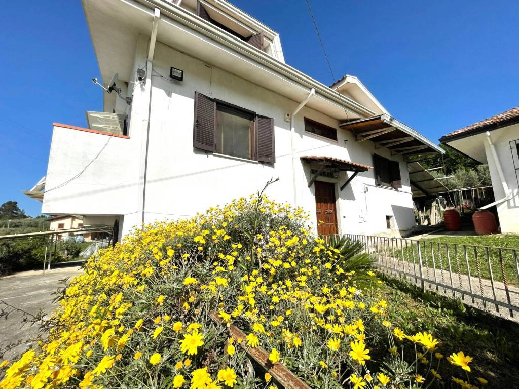 Villa a Fontana liri in Via Farnito, 15 - Foto 2
