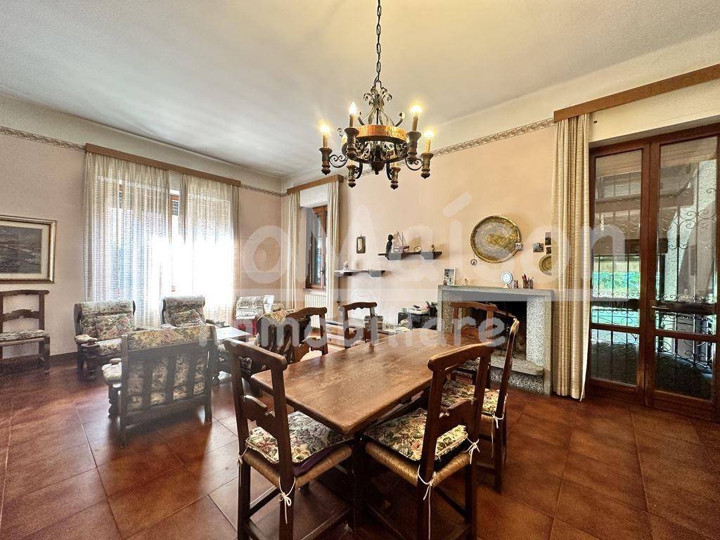 Villa a Gavirate in via riale - Foto 4
