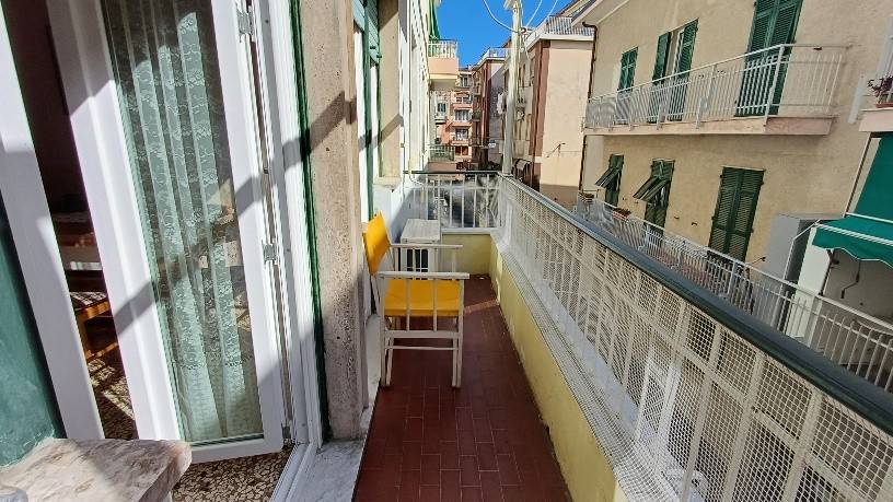 Appartamento a Alassio in Via Lorenzo Sollai, 16 - Foto 2