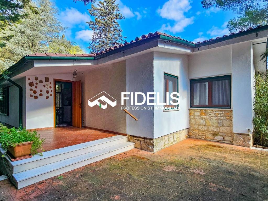 Villa a Andria in Viale dei Cedri - Foto 3