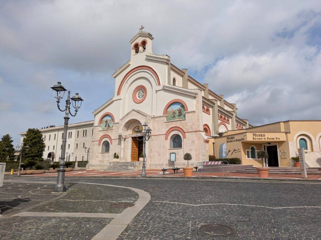 Appartamento a Pietrelcina in Viale Cappuccini - Foto 2