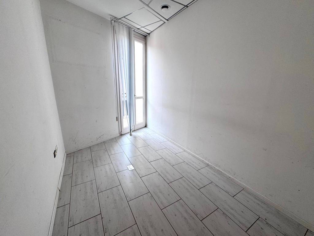 Loft / open space a Volta mantovana in Via San Martino - Foto 3