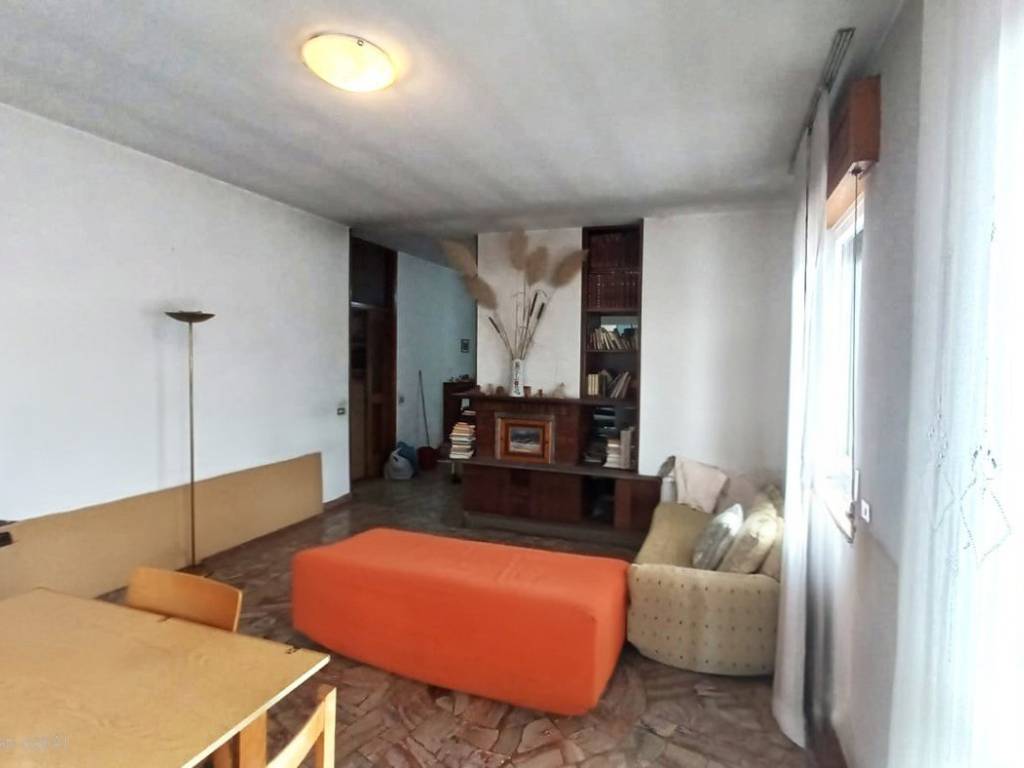 Appartamento a Cuveglio in Via Provinciale, 19 - Foto 4