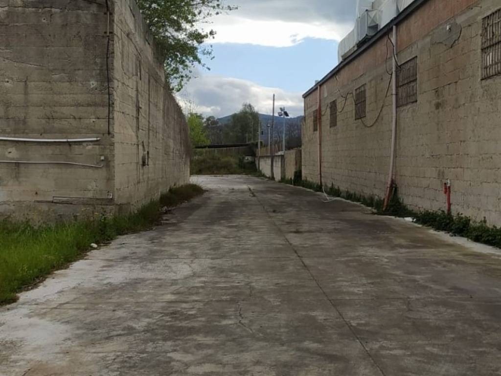 Terreno a Caserta in Viale Carlo III di Borbone - Foto 3