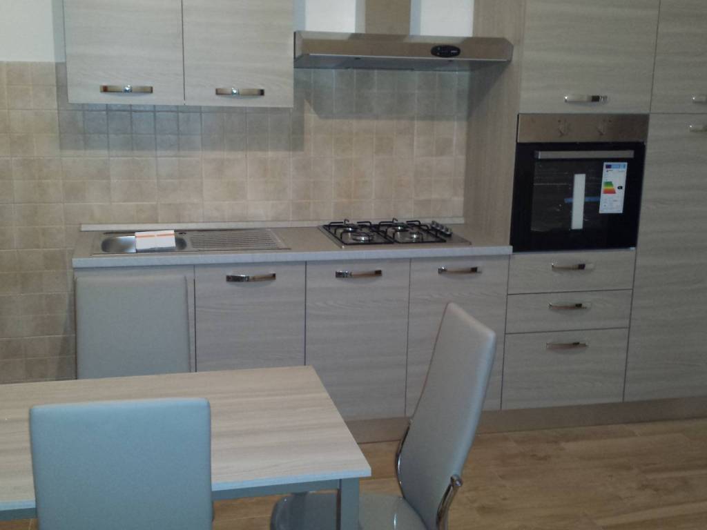 Appartamento a Frosinone in Viale America Latina - Foto 2