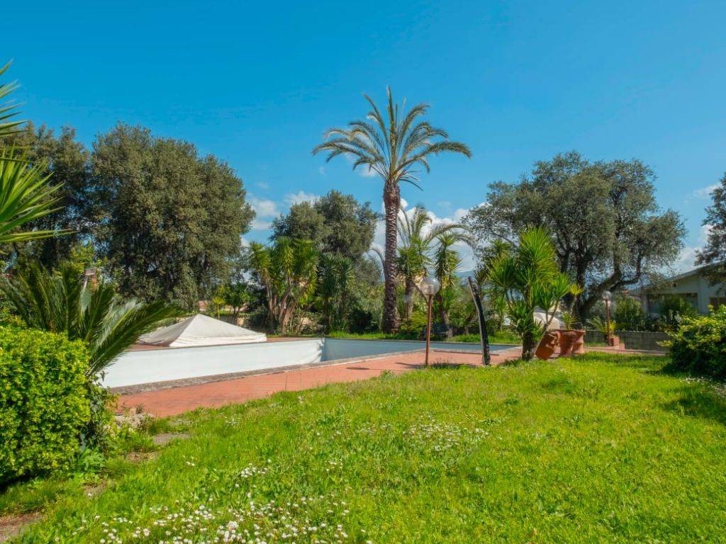 Villa a Cisterna di latina in Via dei Lecci - Foto 5