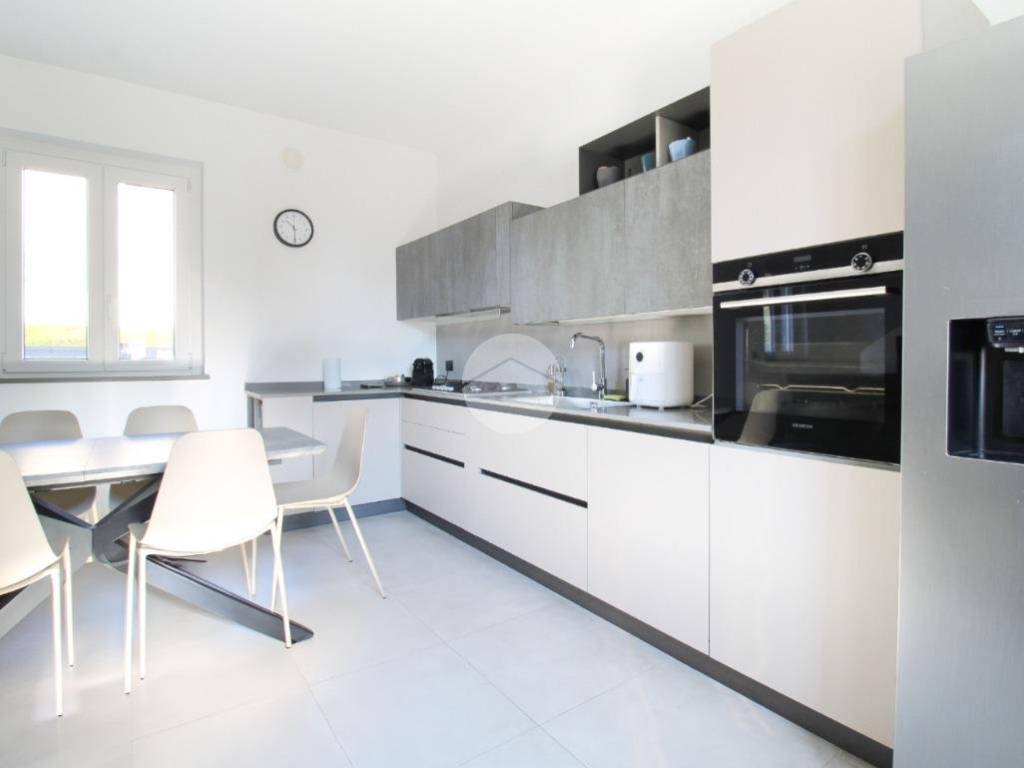 Casa indipendente a Pineto in Via Vomano Vecchio - Foto 2