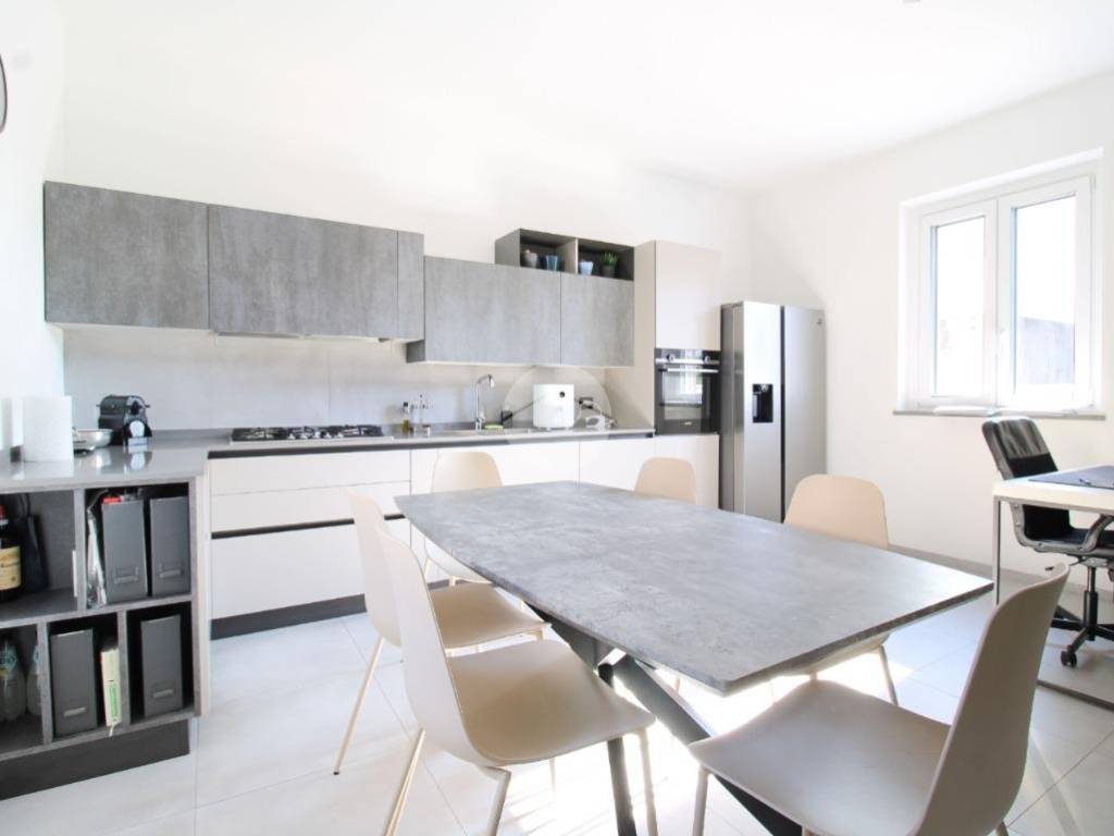 Casa indipendente a Pineto in Via Vomano Vecchio - Foto 4