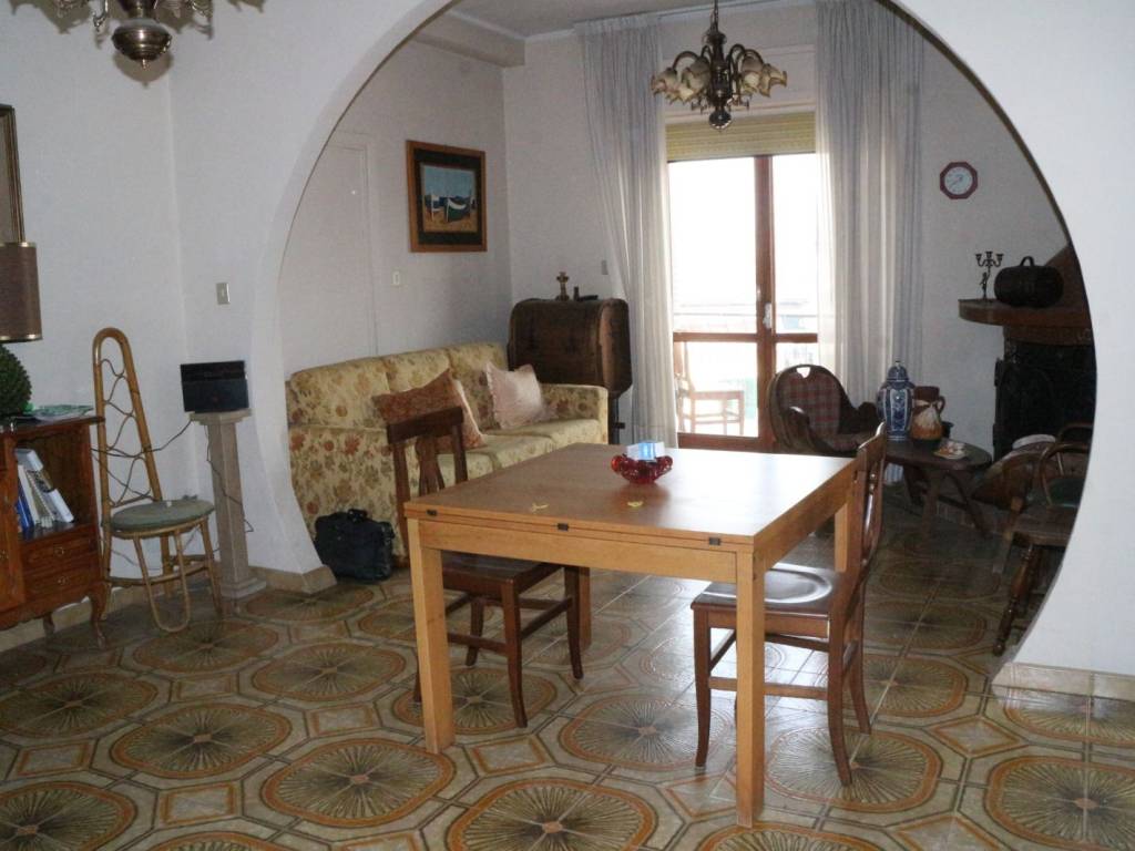 Appartamento a Benevento in Via Almerico Meomartini, 29 - Foto 2