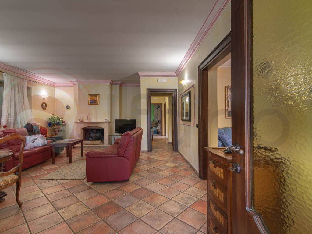 Villa a Cervaro in Via Belvedere - Foto 4