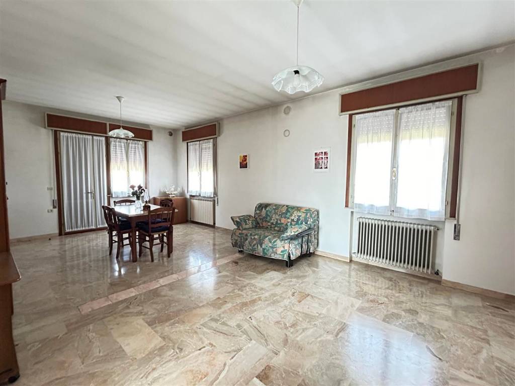Villa a Castelfranco veneto in Via Postioma di San Floriano - Foto 2