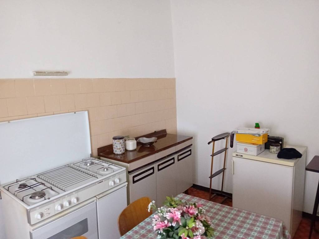 Appartamento a Saronno in Via Padre Luigi Monti - Foto 4