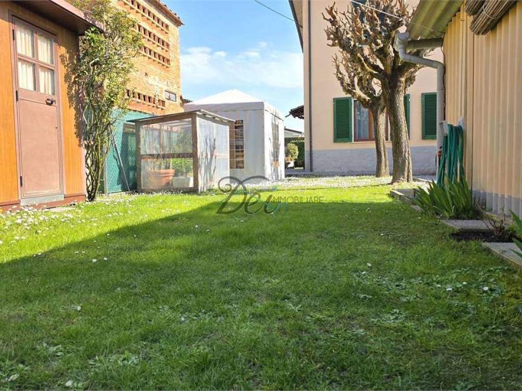 Villa a Capannori in Via delle Pianacce - Foto 4