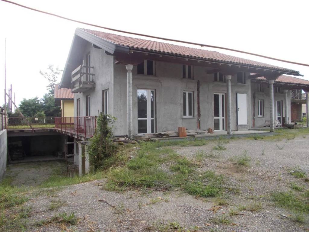 Villa a Lonate pozzolo - Foto 2