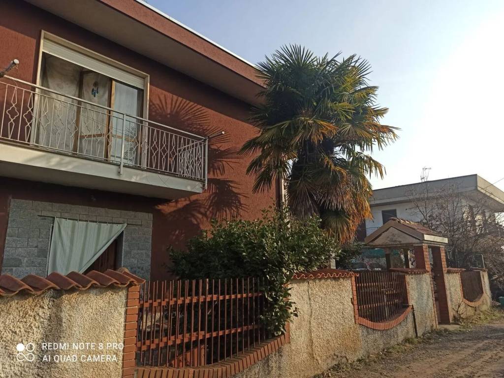 Villa a Lonate pozzolo in Via Olona - Foto 5