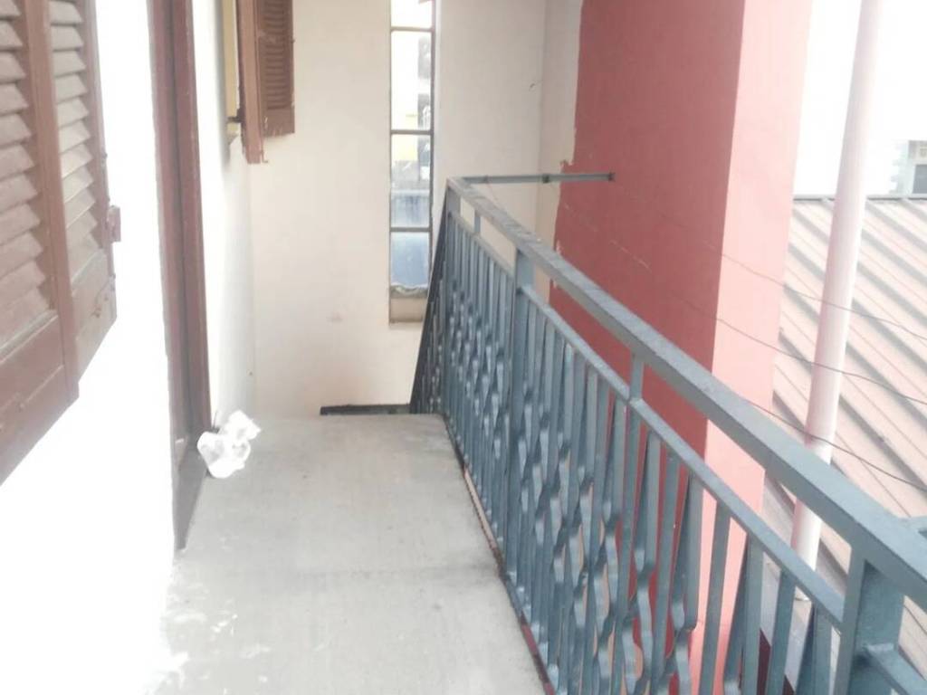 Appartamento a Lonate pozzolo in Via Trieste - Foto 4
