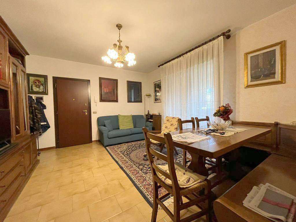 Appartamento a Sesto fiorentino in Viale Palmiro Togliatti - Foto 2