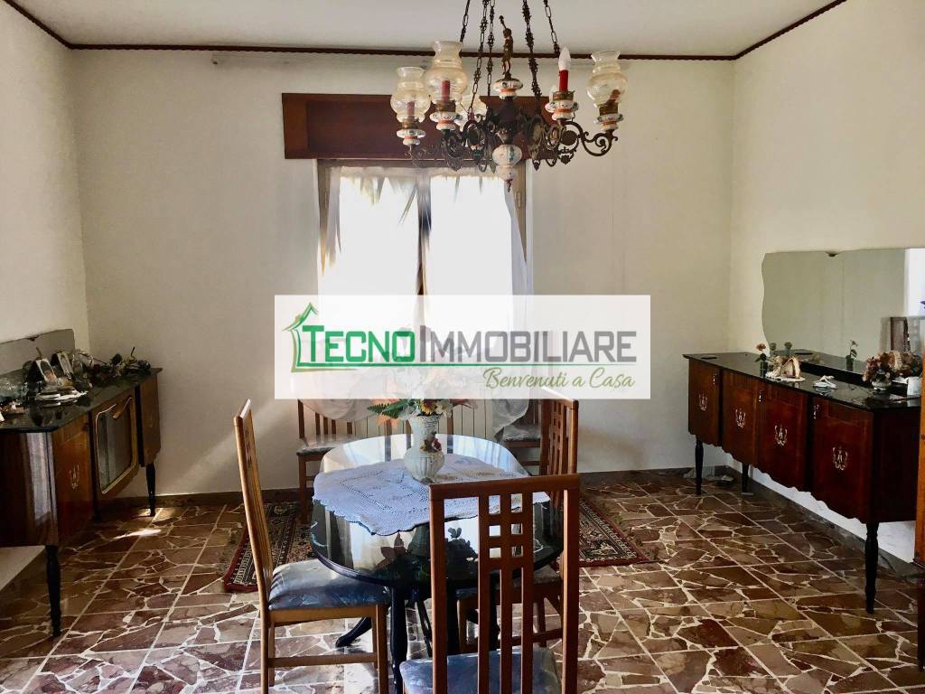 Casa indipendente a Pontecorvo in Strada Vicinale Campo Vincenzo - Foto 3