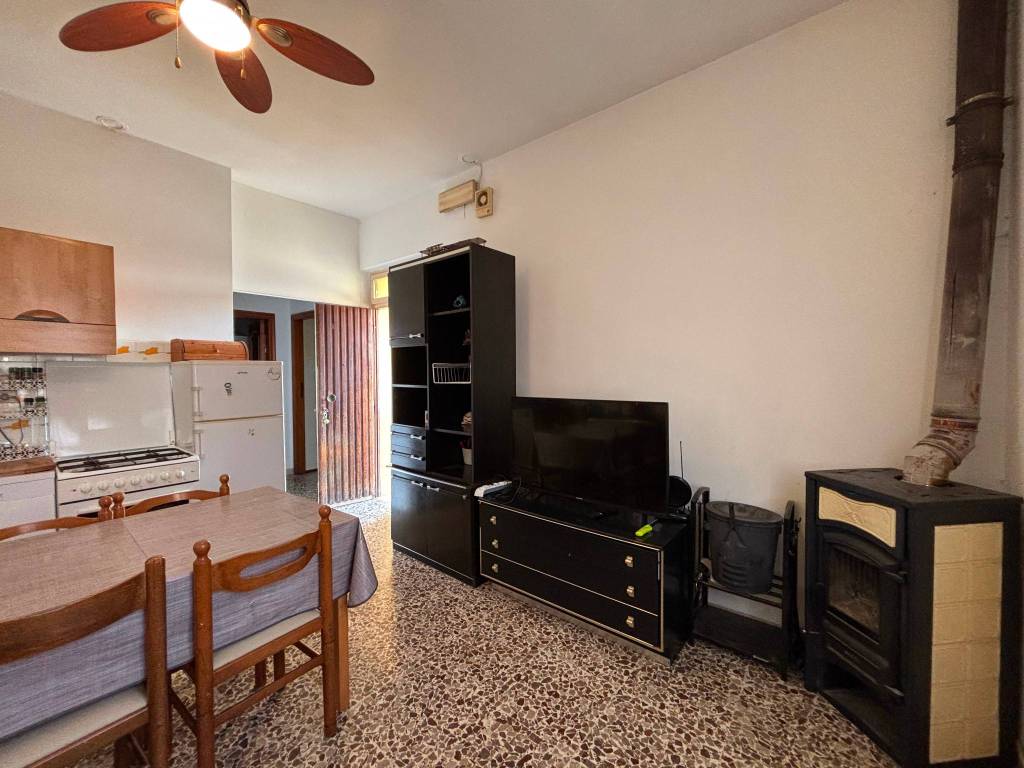 Casa indipendente a Roseto degli abruzzi - Foto 3