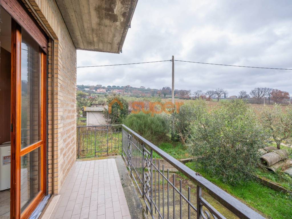 Appartamento a Torgiano in Via Assisi - Foto 5