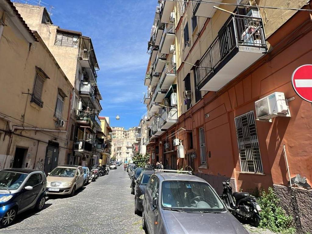 Appartamento a Napoli in Via Andrea Cantelmo, 32 - Foto 2
