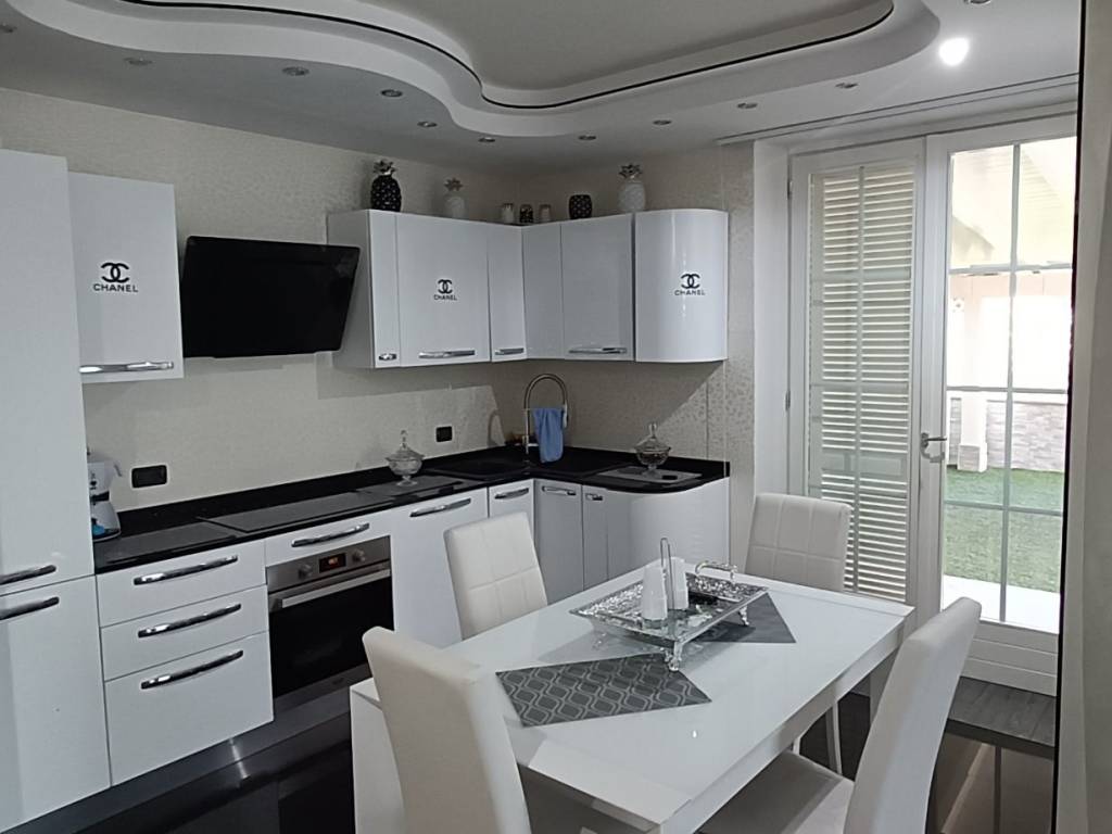Villa a Borgomanero - Foto 2
