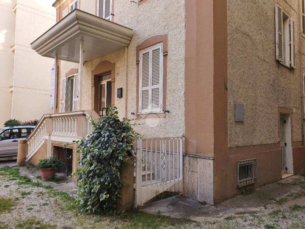 Palazzo / stabile a Fiuggi in Via Gorizia, 3 - Foto 2