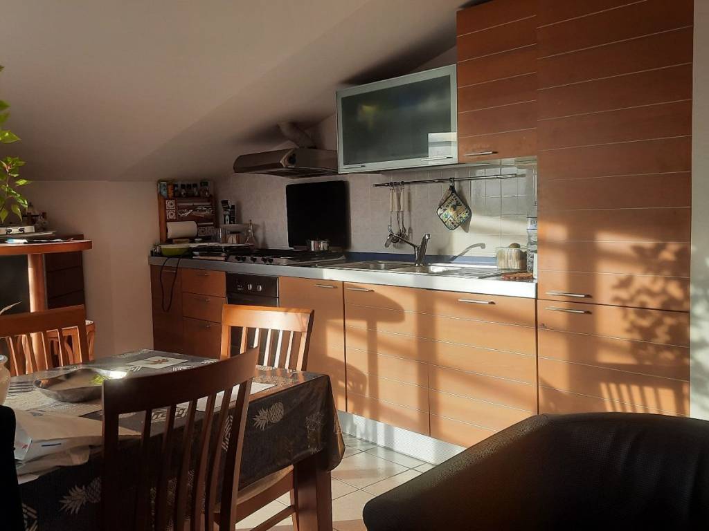 Attico / mansarda a Civitanova marche in Via Martiri delle Foibe, 12 - Foto 5