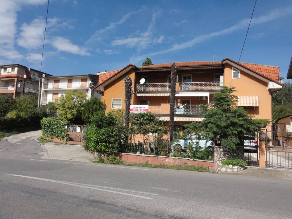 Villa a Ceccano in Via Giacomo Matteotti - Foto 2