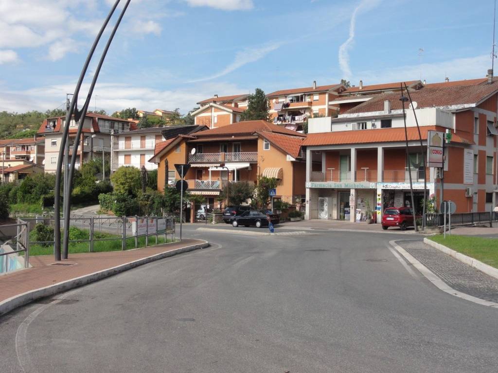 Villa a Ceccano in Via Giacomo Matteotti - Foto 5