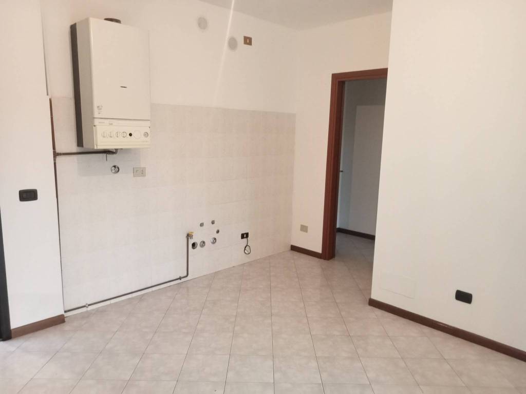 Appartamento a Besozzo in Via G. Rebuschini, 50 - Foto 5