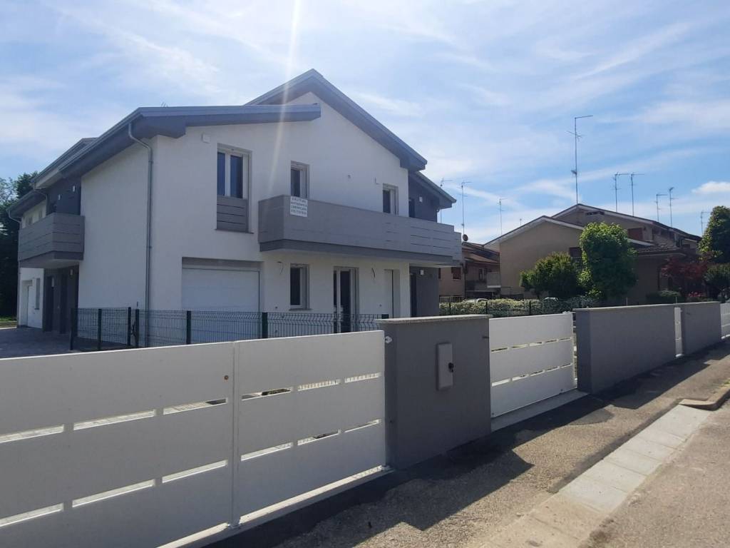 Villa a Argenta in Via Carlo Bolognesi - Foto 2