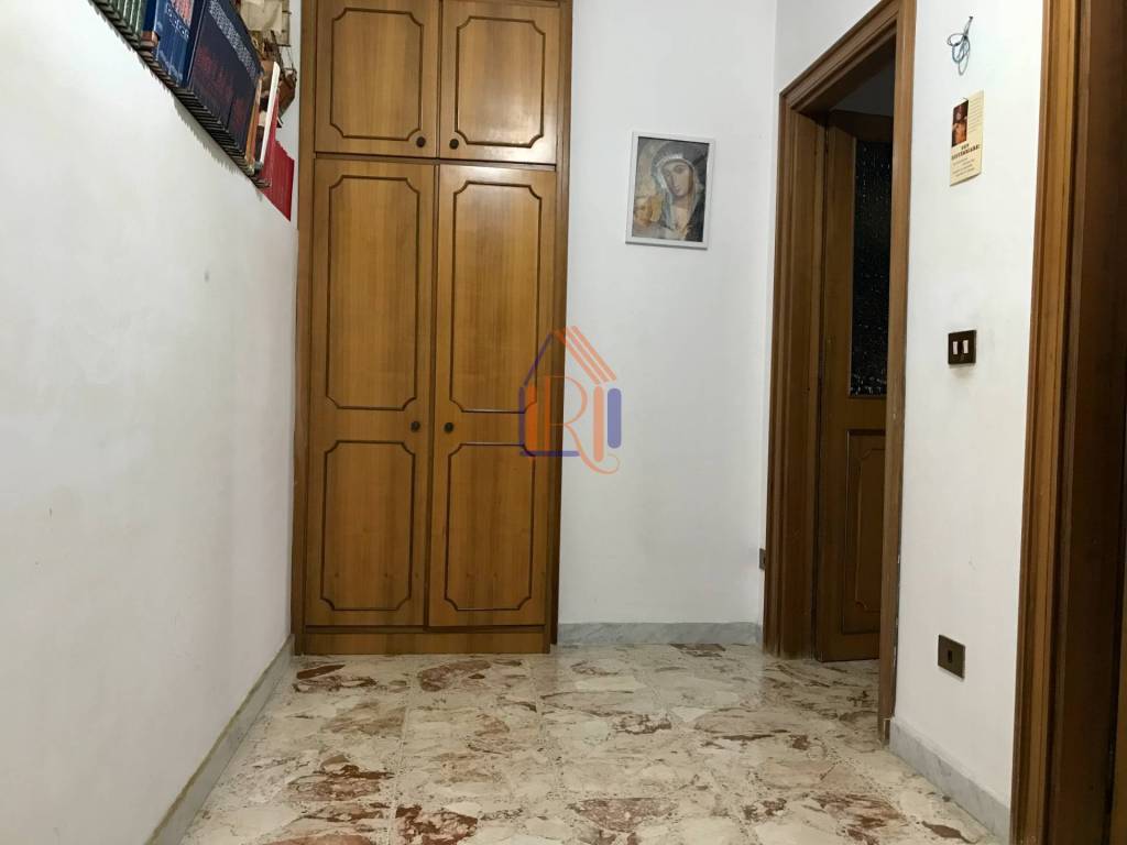 Appartamento a Montepaone in Via Gioacchino da Fiore, 5 - Foto 2