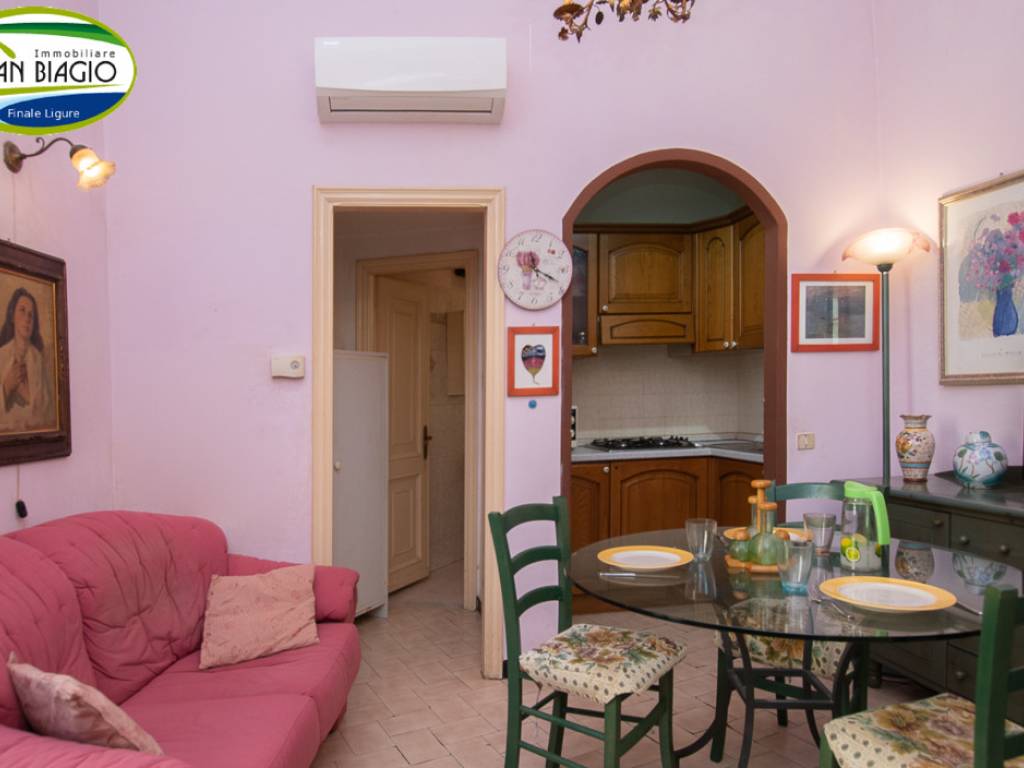 Appartamento a Finale ligure in Via Gallesio - Foto 2
