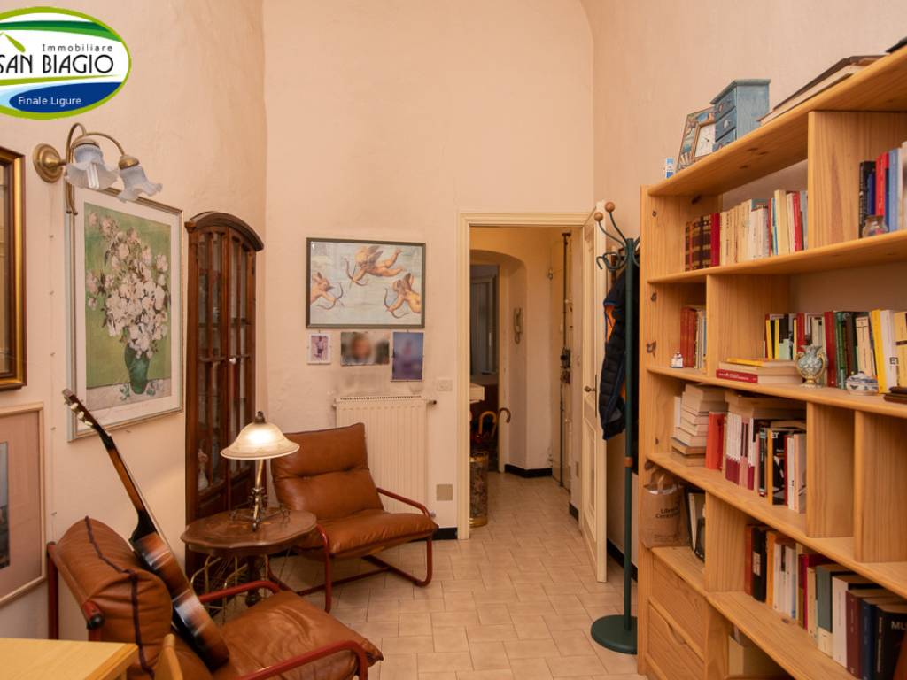 Appartamento a Finale ligure in Via Gallesio - Foto 4