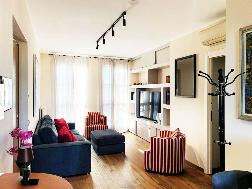 Appartamento a Peschiera borromeo in Via Trento , 4 - Foto 2