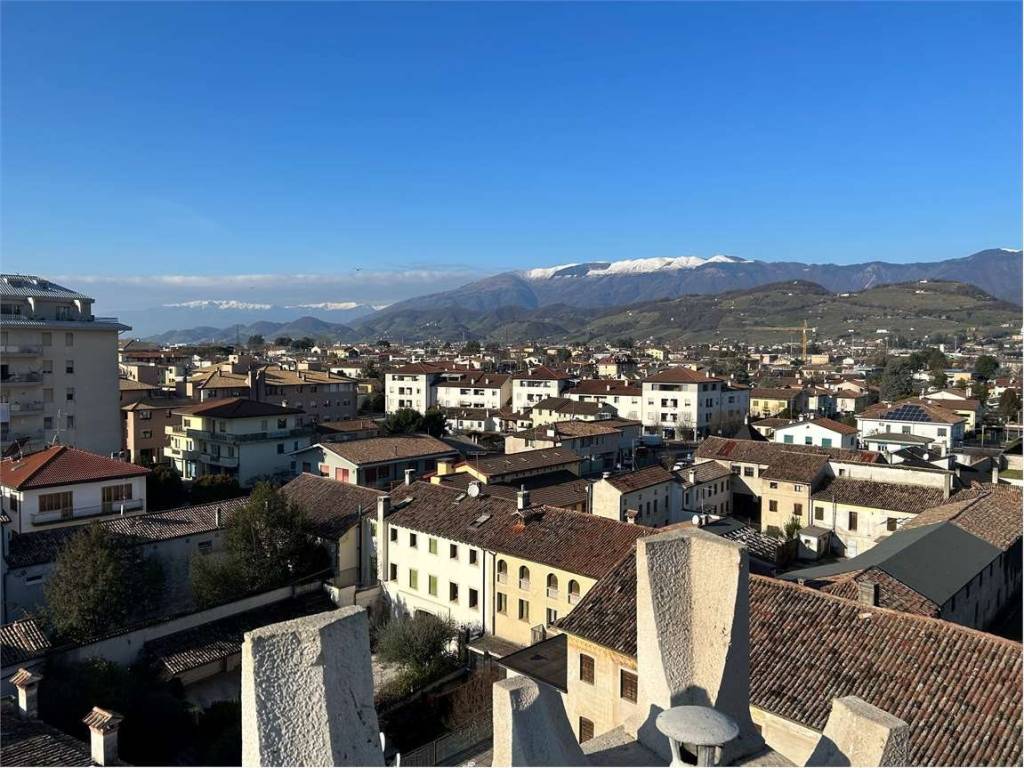 Appartamento a Pieve di soligo in piazza balbi valier, 1 - Foto 2