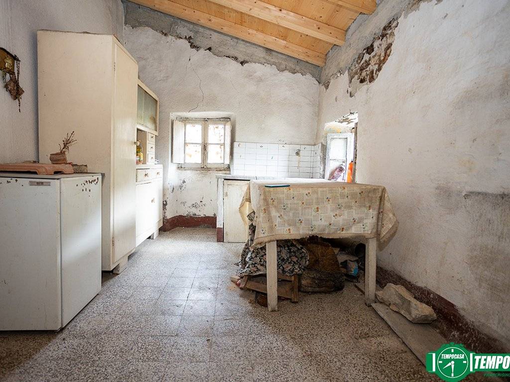 Casa indipendente a La spezia in Via Vittorio Sturlese, 12 - Foto 3