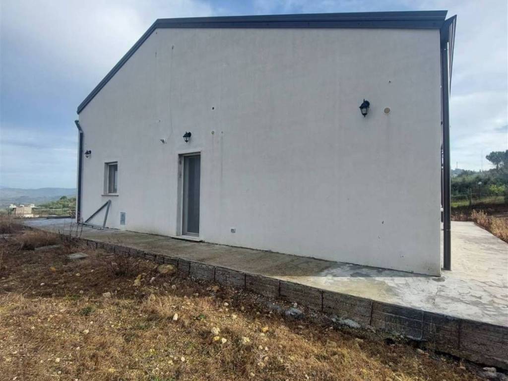 Villa a Caltanissetta in Contrada Fontanelle S.N.C. Snc - Foto 3