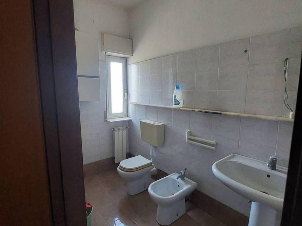 Appartamento a Caltanissetta in Viale Regina Margherita, 60 - Foto 4